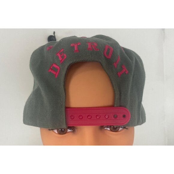 Detroit Michigan SnapBack RDST Hat Pink Gray Embroidered - Picture 4 of 8